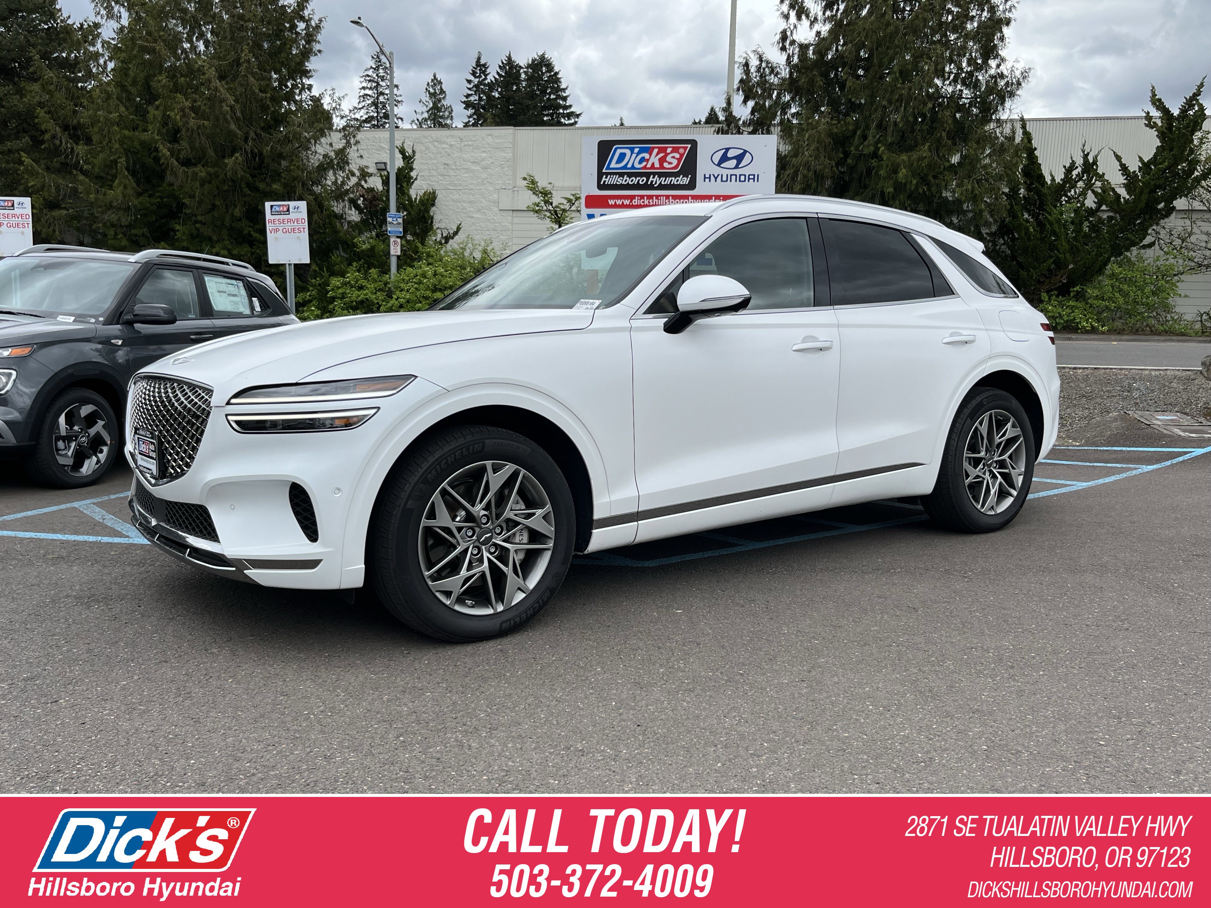 Used 2023 Genesis GV70 2.5T w/ Advanced Package