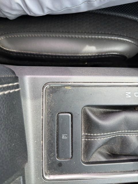 Used 2019 Ford F150 Raptor w/ Equipment Group 802A Luxury image 25