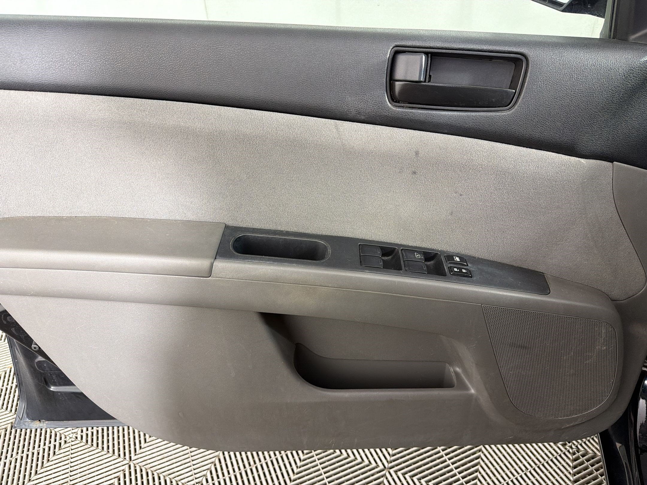 Used 2009 Nissan Sentra 2.0 FE+ FWD image 14