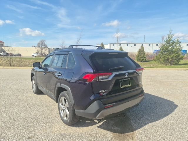 Used 2020 Toyota RAV4 Limited image 7