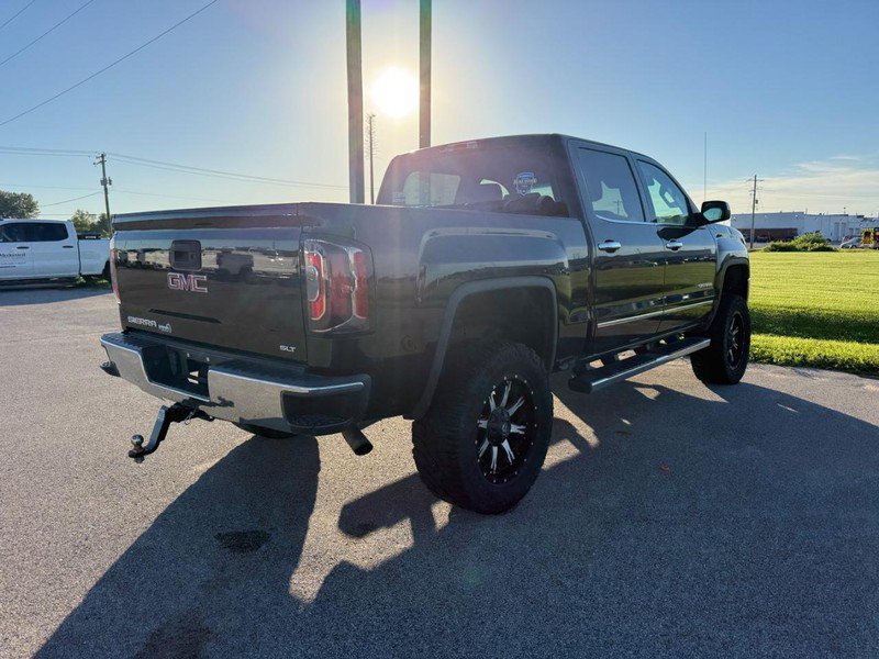 Used 2017 GMC Sierra 1500 SLT w/ SLT Premium Package AWD/4WD image 4
