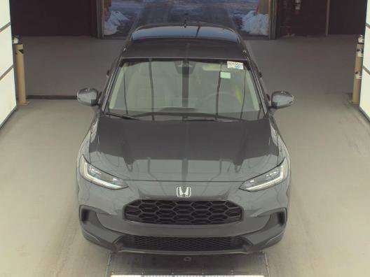 Certified 2025 Honda HR-V LX image 3