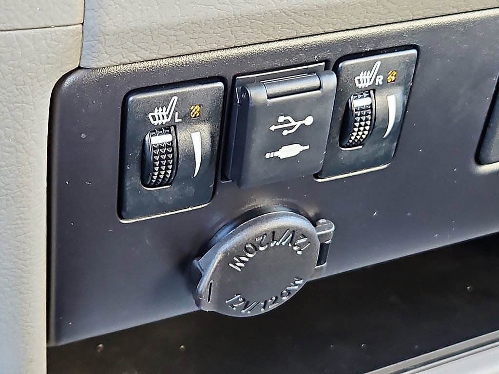 Used 2019 Toyota Sienna AWD image 27