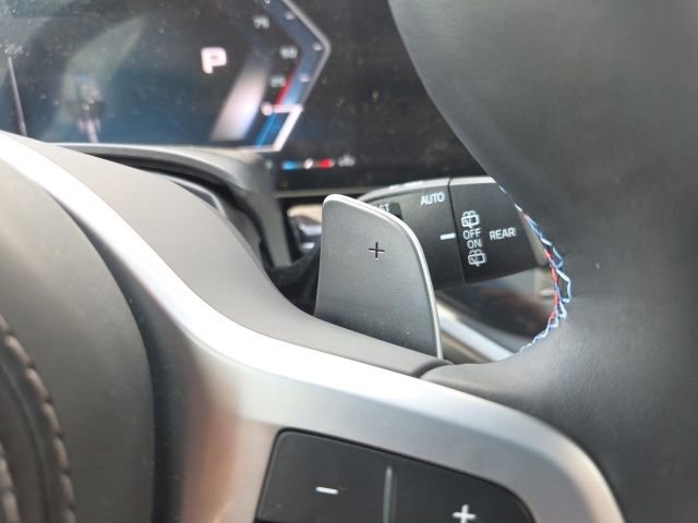 Used 2025 BMW X5 M60i w/ Climate Comfort Package image 38