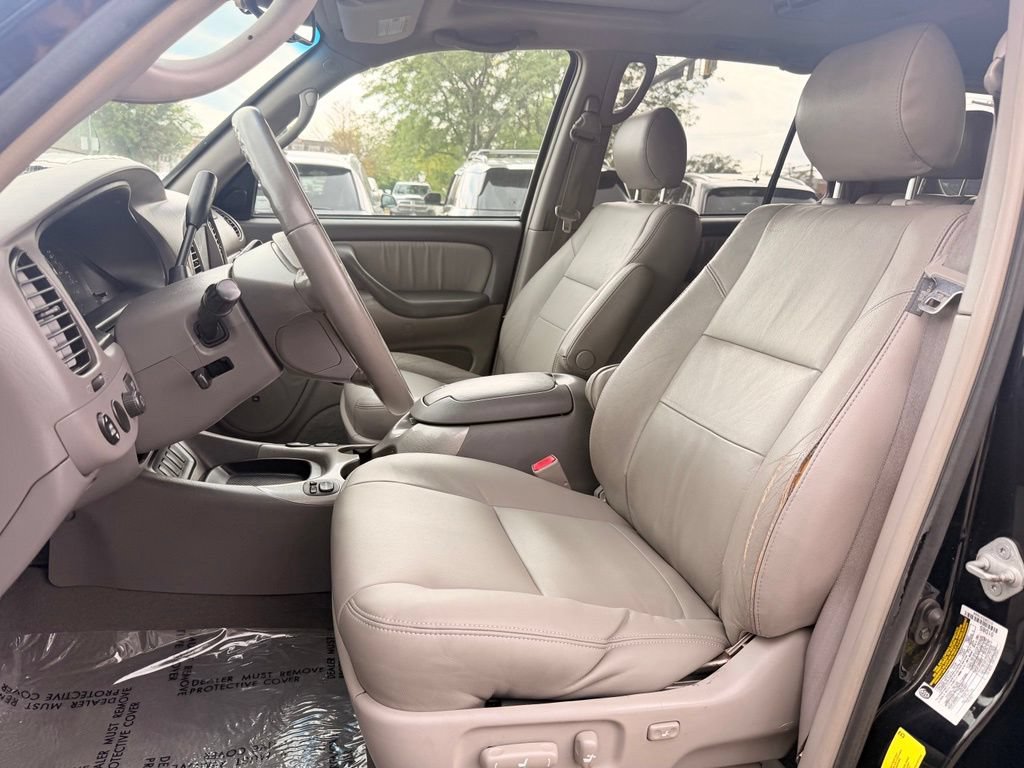 Used 2006 Toyota Sequoia Limited AWD/4WD image 11