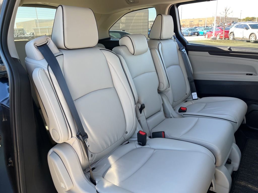 Certified 2026 Honda Odyssey Touring image 29
