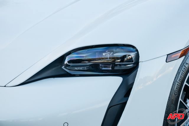 Used 2022 Porsche Taycan image 50