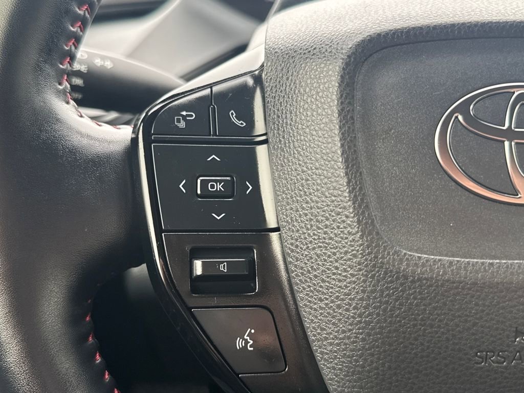 Used 2023 Toyota Prius Prime SE image 17