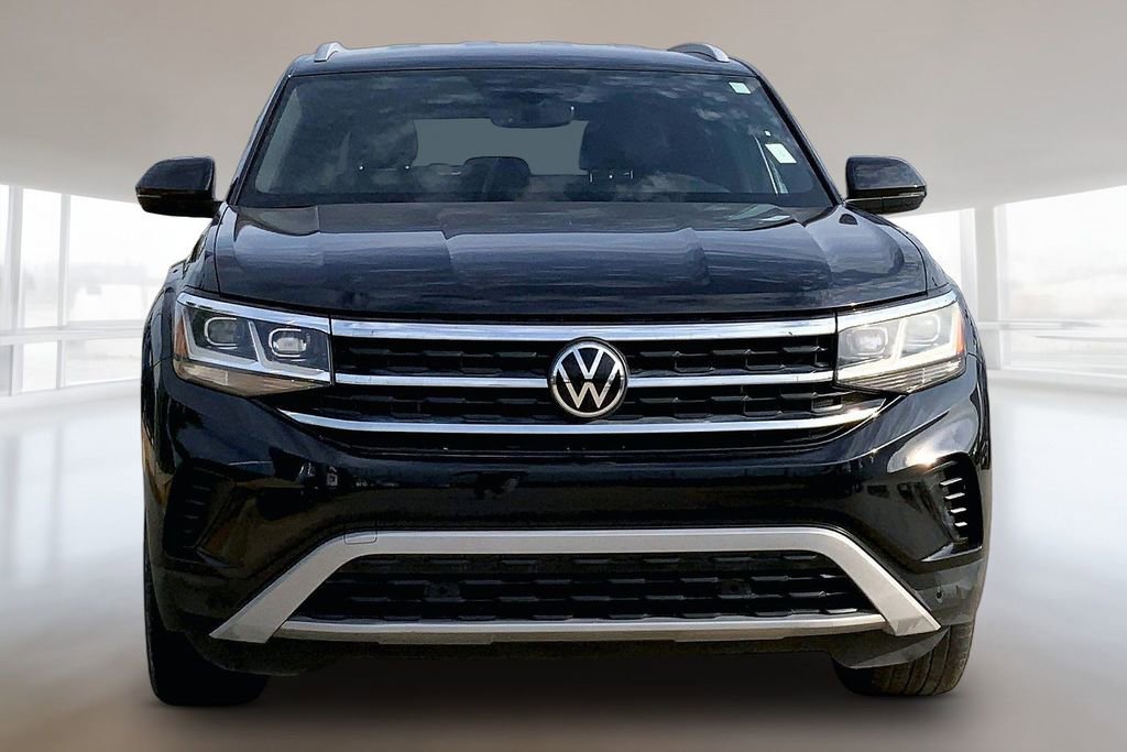 Used 2020 Volkswagen Atlas Cross Sport SE w/ Towing Package image 3