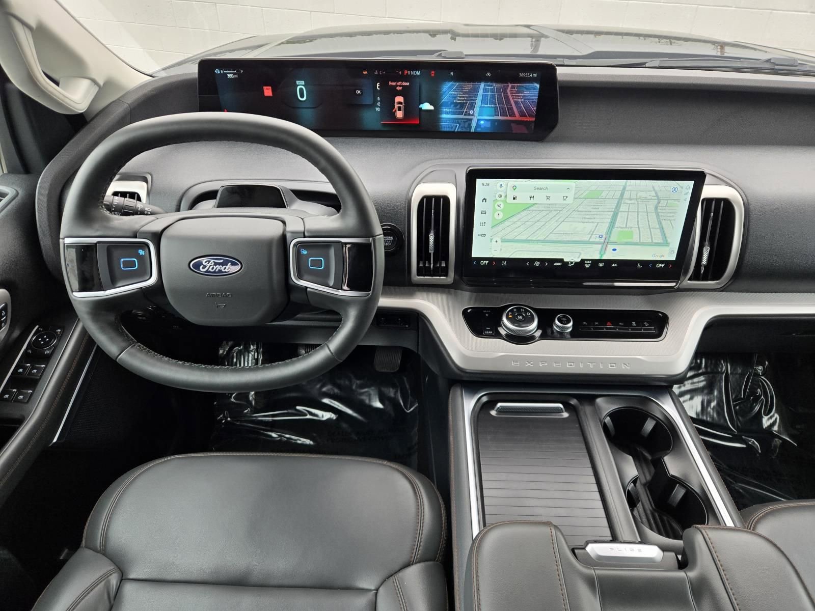 Used 2025 Ford Expedition Max Active AWD/4WD image 8