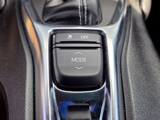 Used 2023 Chevrolet Camaro LT RWD image 67