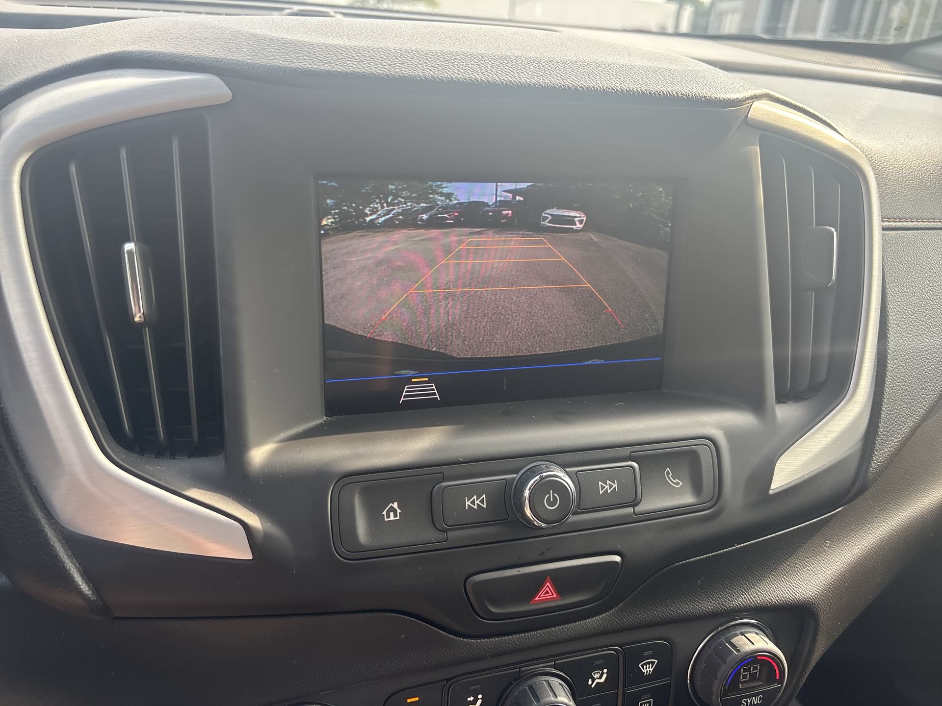 Certified 2020 GMC Terrain SLE w/ Driver Convenience Package FWD image 15