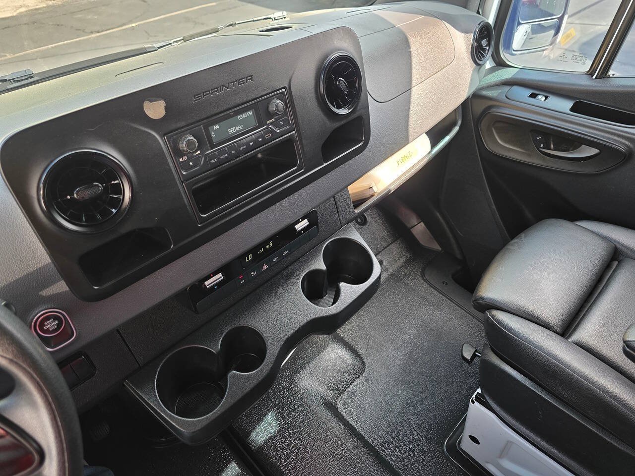Used 2021 Mercedes-Benz Sprinter 2500 w/ Driver Convenience Package image 17