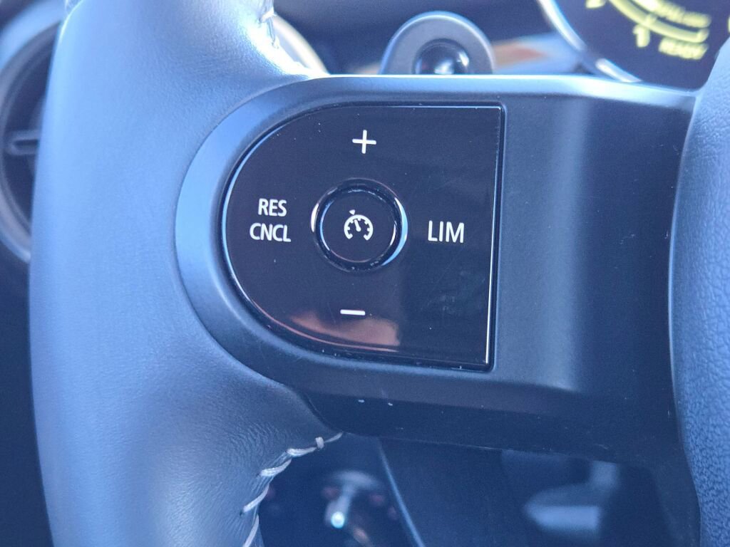Used 2023 MINI Cooper S FWD image 24