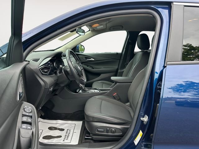 Used 2023 Buick Encore GX Select AWD/4WD image 9