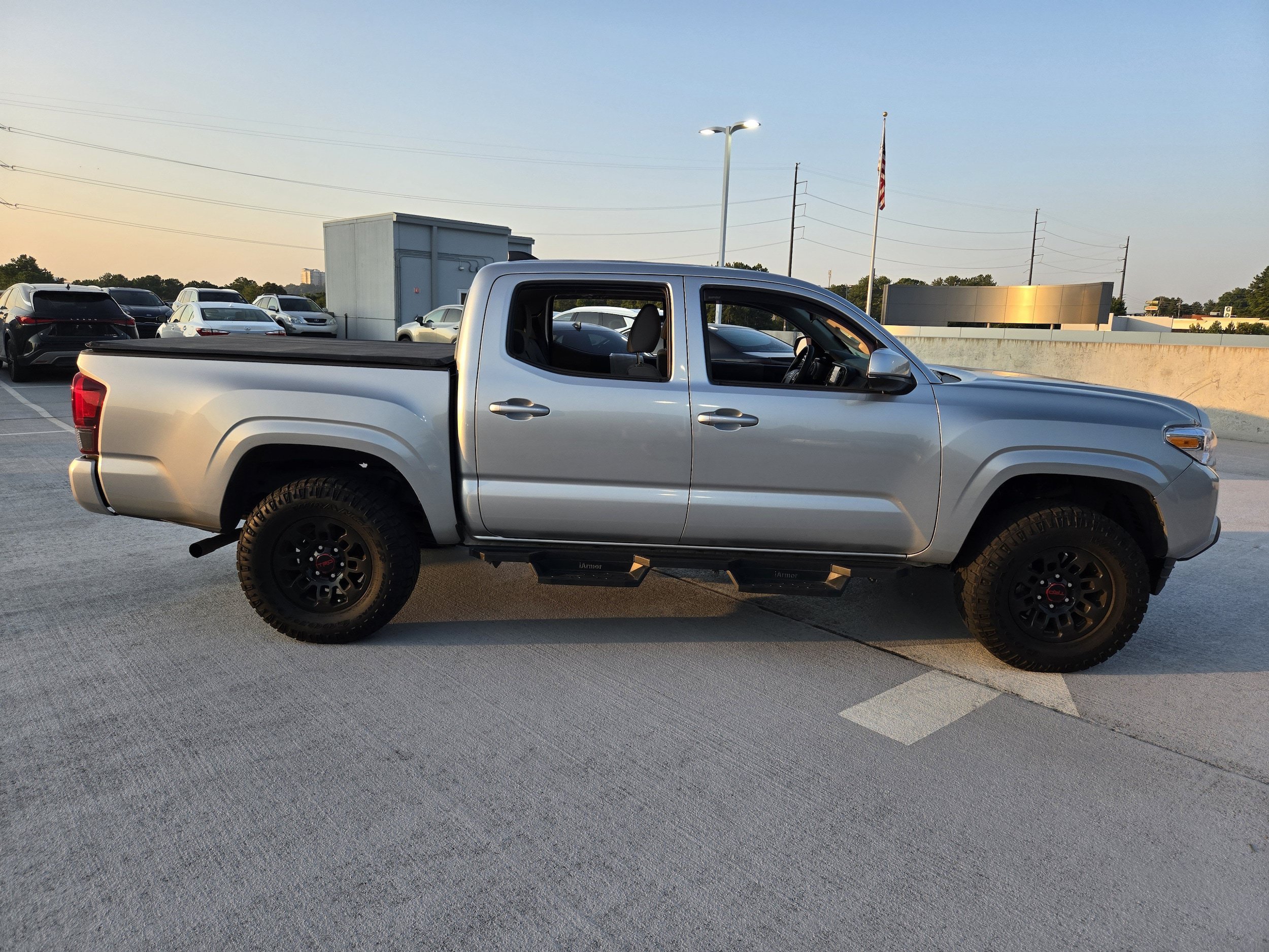 Used 2023 Toyota Tacoma SR AWD/4WD image 6