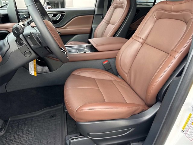 New 2025 Lincoln Aviator Reserve image 18