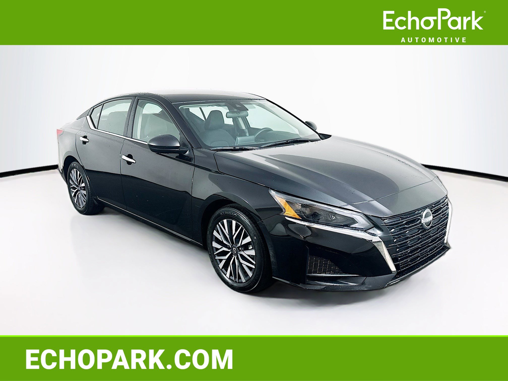 Used 2025 Nissan Altima 2.5 SV