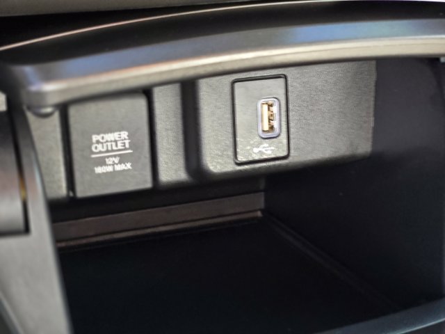Certified 2018 Honda Accord LX image 19