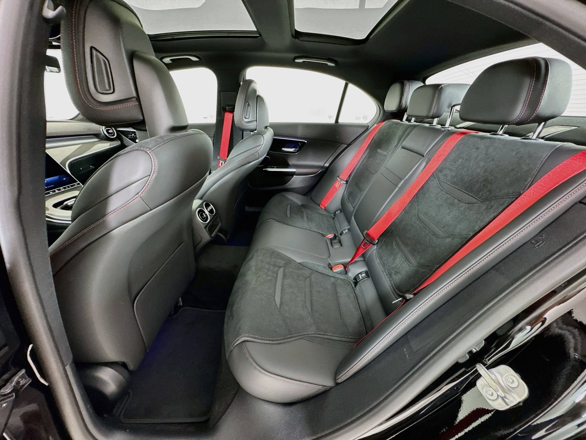 New 2026 Mercedes-Benz C 43 AMG 4MATIC Sedan image 26