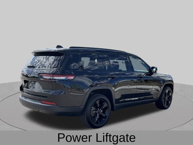 Certified 2022 Jeep Grand Cherokee L Limited w/ Black Appearance Package AWD/4WD image 8