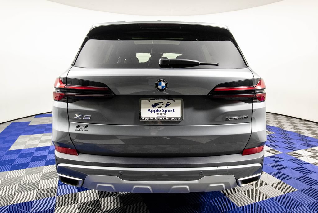 Used 2026 BMW X5 xDrive40i AWD/4WD image 6