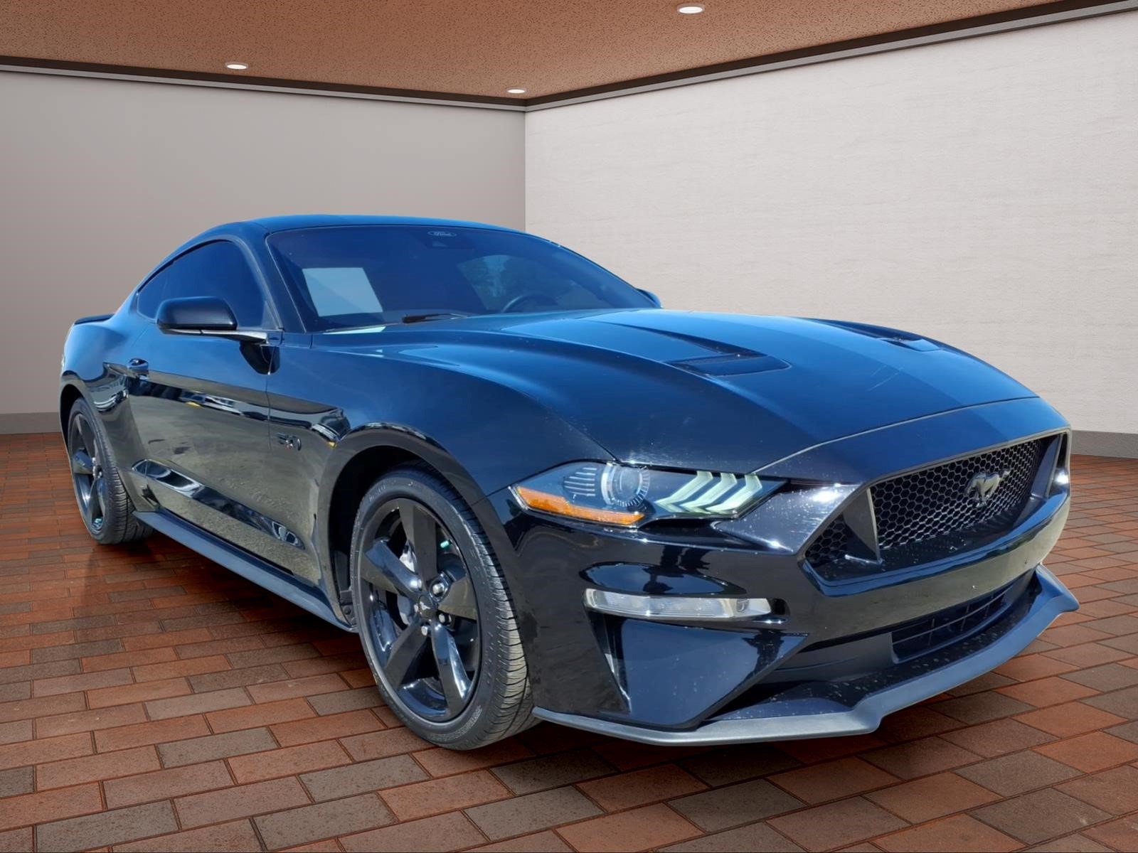 Used 2022 Ford Mustang GT Premium w/ Black Accent Package RWD video 2