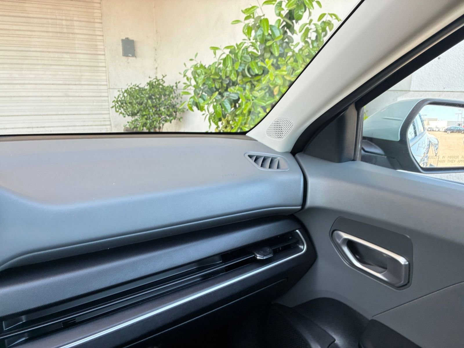 Used 2025 Kia K4 LXS FWD image 35