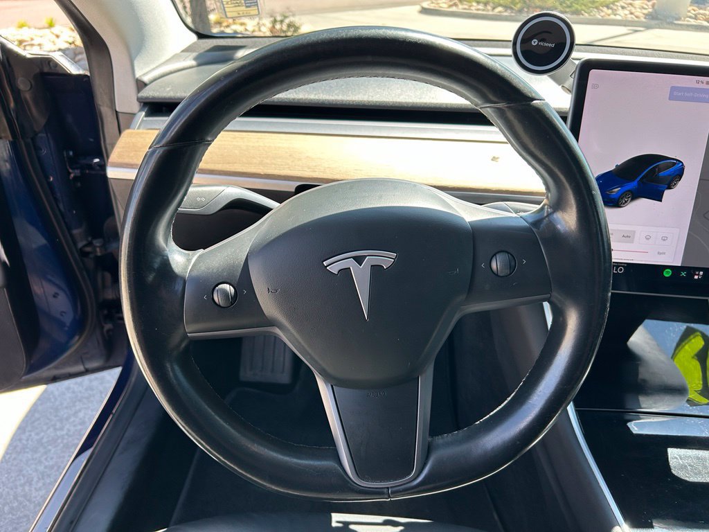 Used 2019 Tesla Model 3 Mid Range RWD image 9