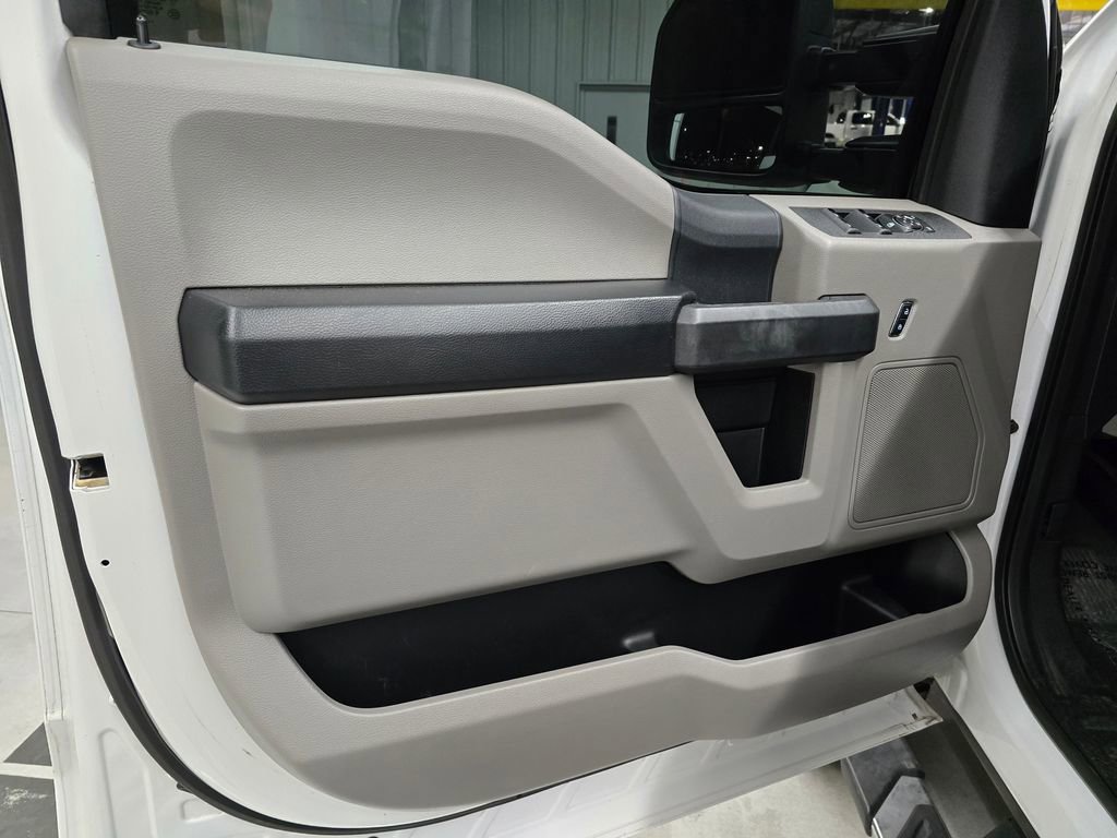 Used 2017 Ford F250 XL w/ STX Appearance Package image 16