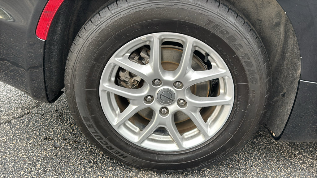 Used 2023 Chrysler Pacifica Touring-L FWD image 8