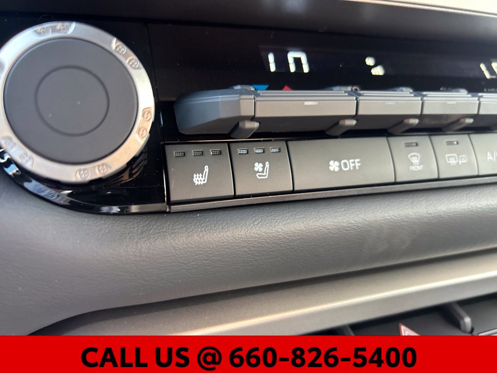 New 2026 Toyota Tundra Platinum AWD/4WD image 22