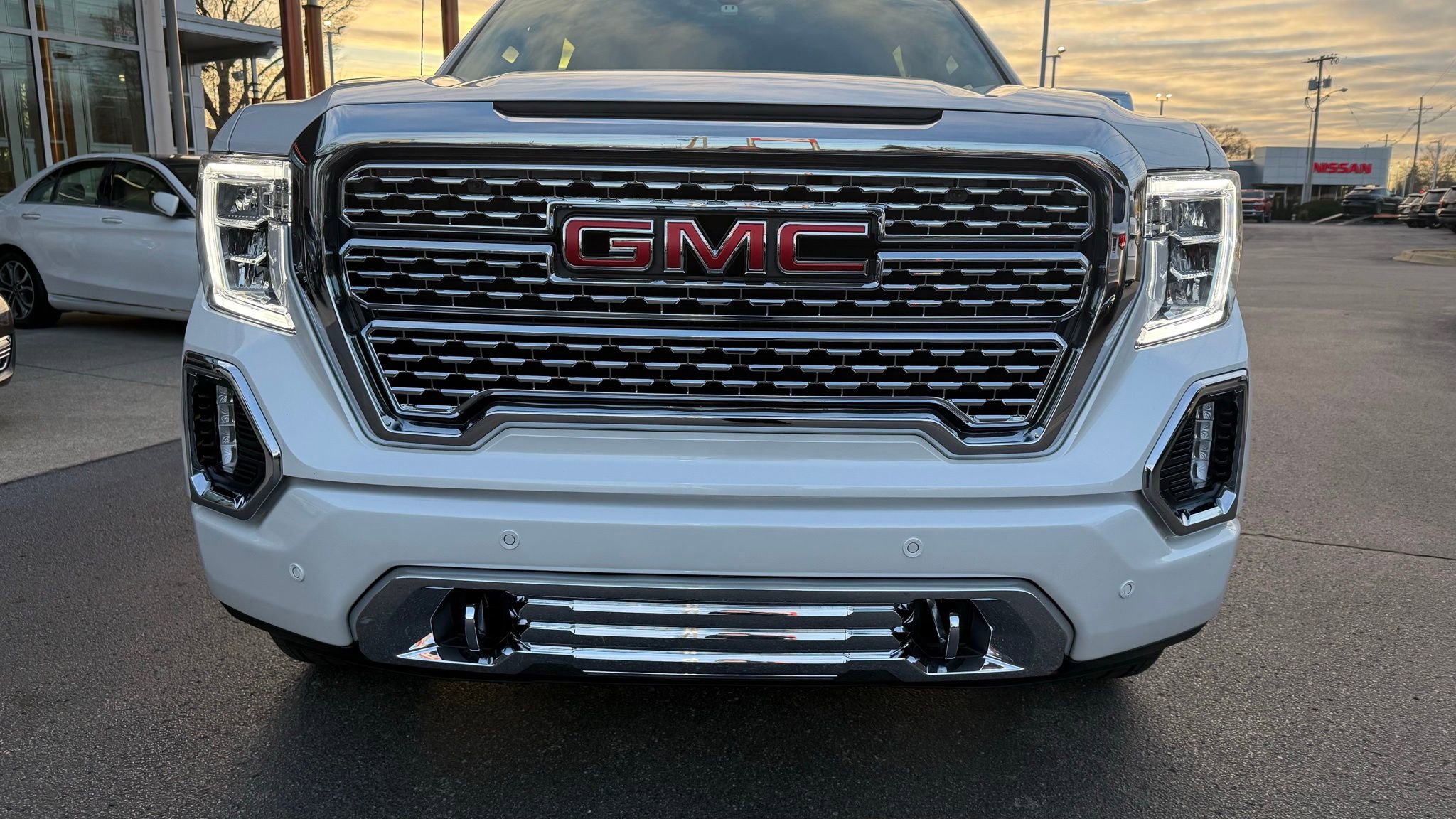 Used 2022 GMC Sierra 1500 Denali w/ Denali Premium Package image 7