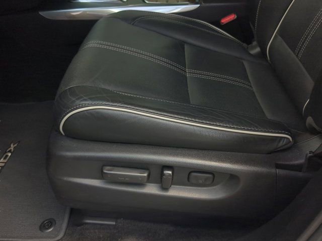 Used 2018 Acura MDX w/ Advance & Entertainment AWD/4WD image 15