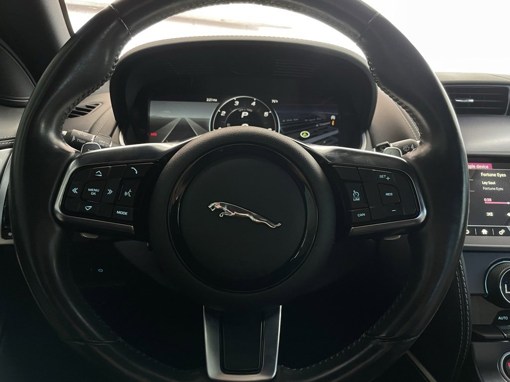 Used 2021 Jaguar F-TYPE P300 image 35