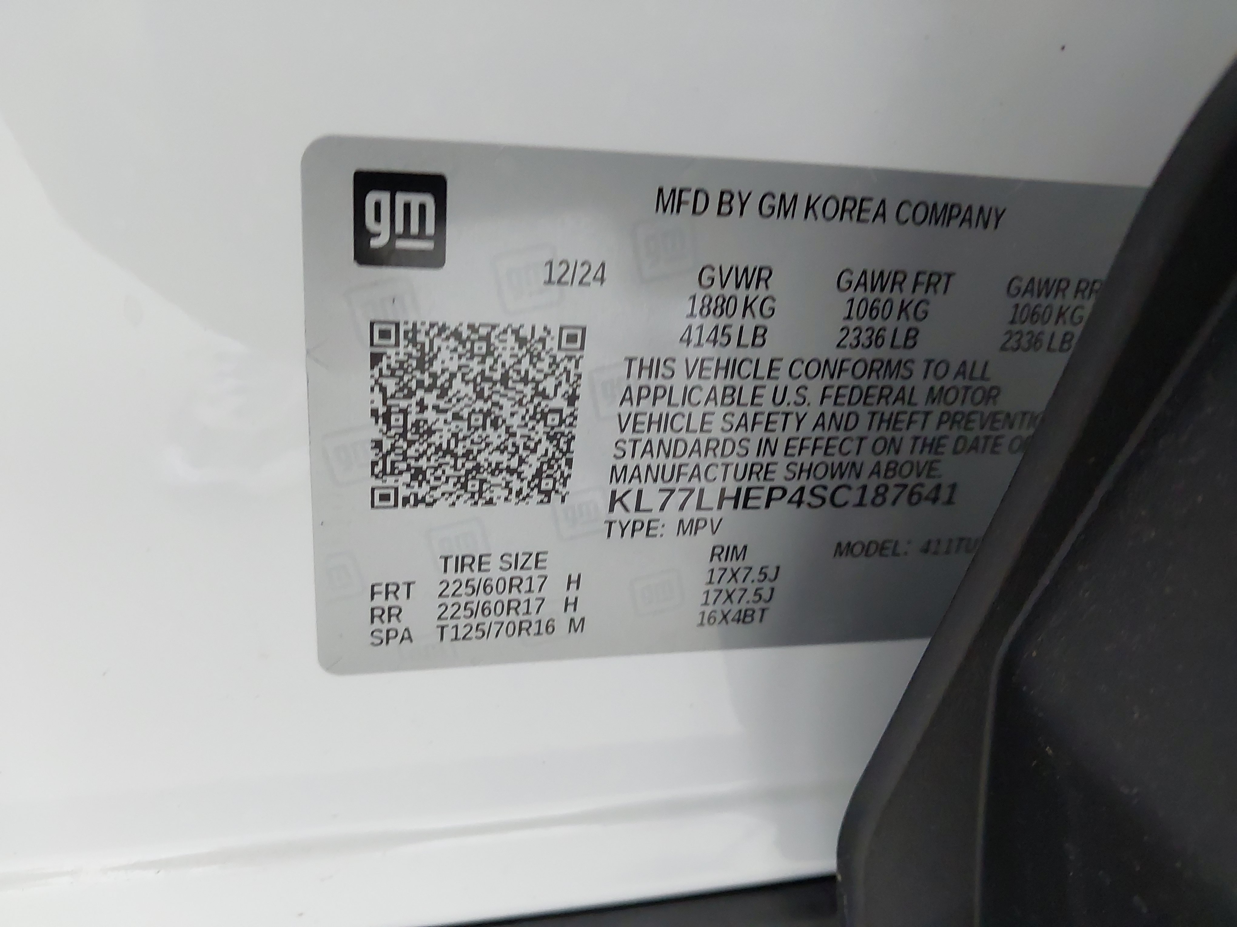 Used 2025 Chevrolet Trax LT w/ Driver Confidence Package FWD image 34