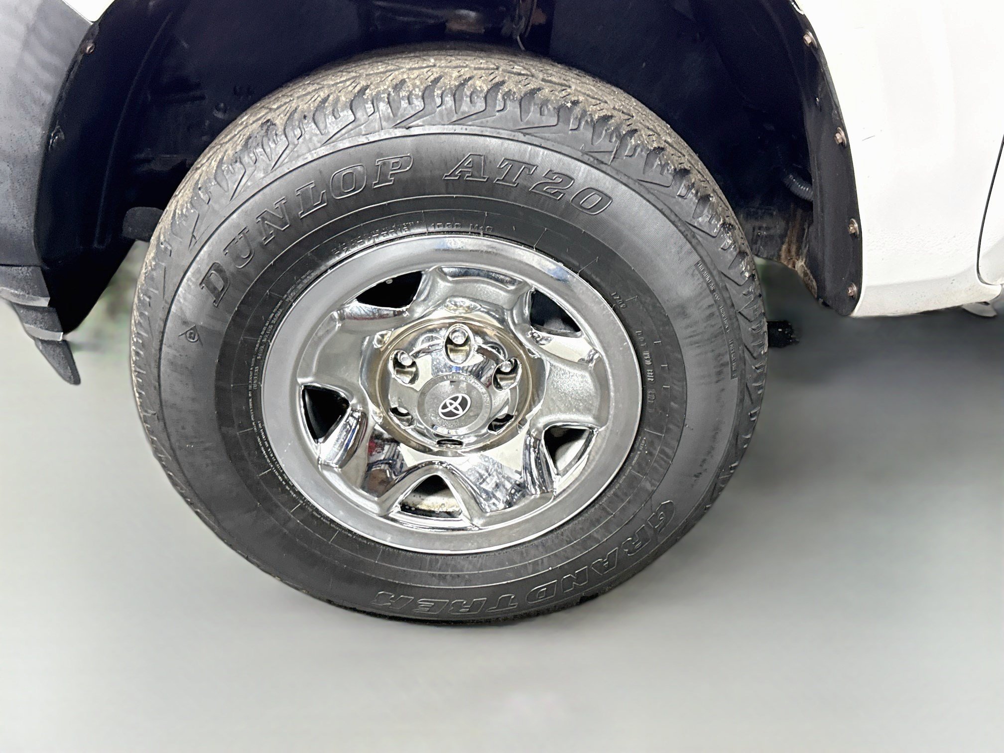 Used 2019 Toyota Tacoma SR RWD image 37