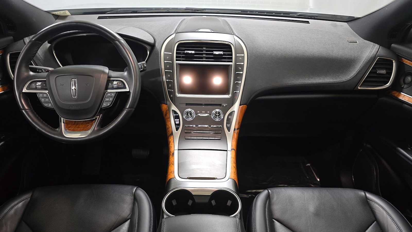 Used 2020 Lincoln Nautilus Reserve FWD image 18