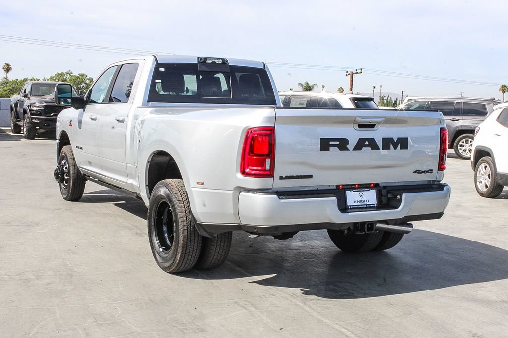 New 2026 RAM 3500 Laramie AWD/4WD image 7