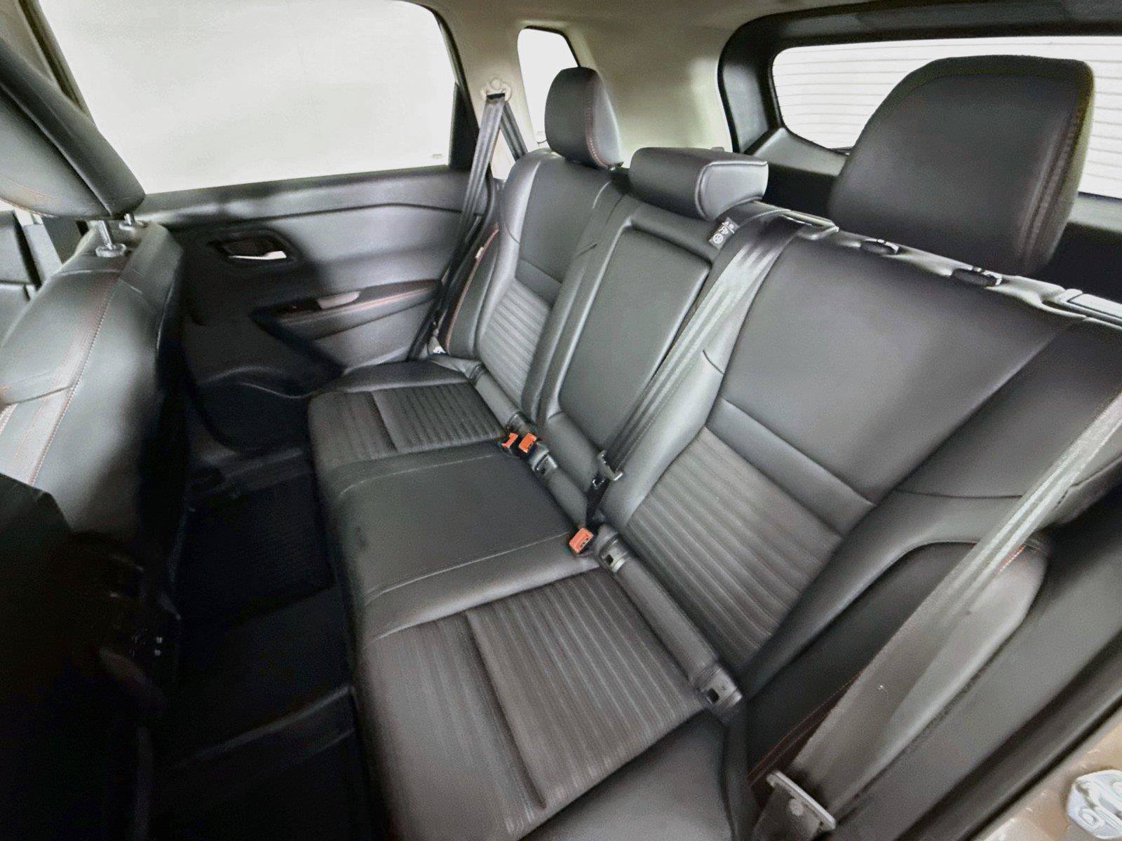 Used 2025 Nissan Rogue SV AWD/4WD image 11