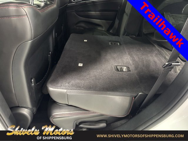 Used 2018 Jeep Grand Cherokee Trailhawk image 32