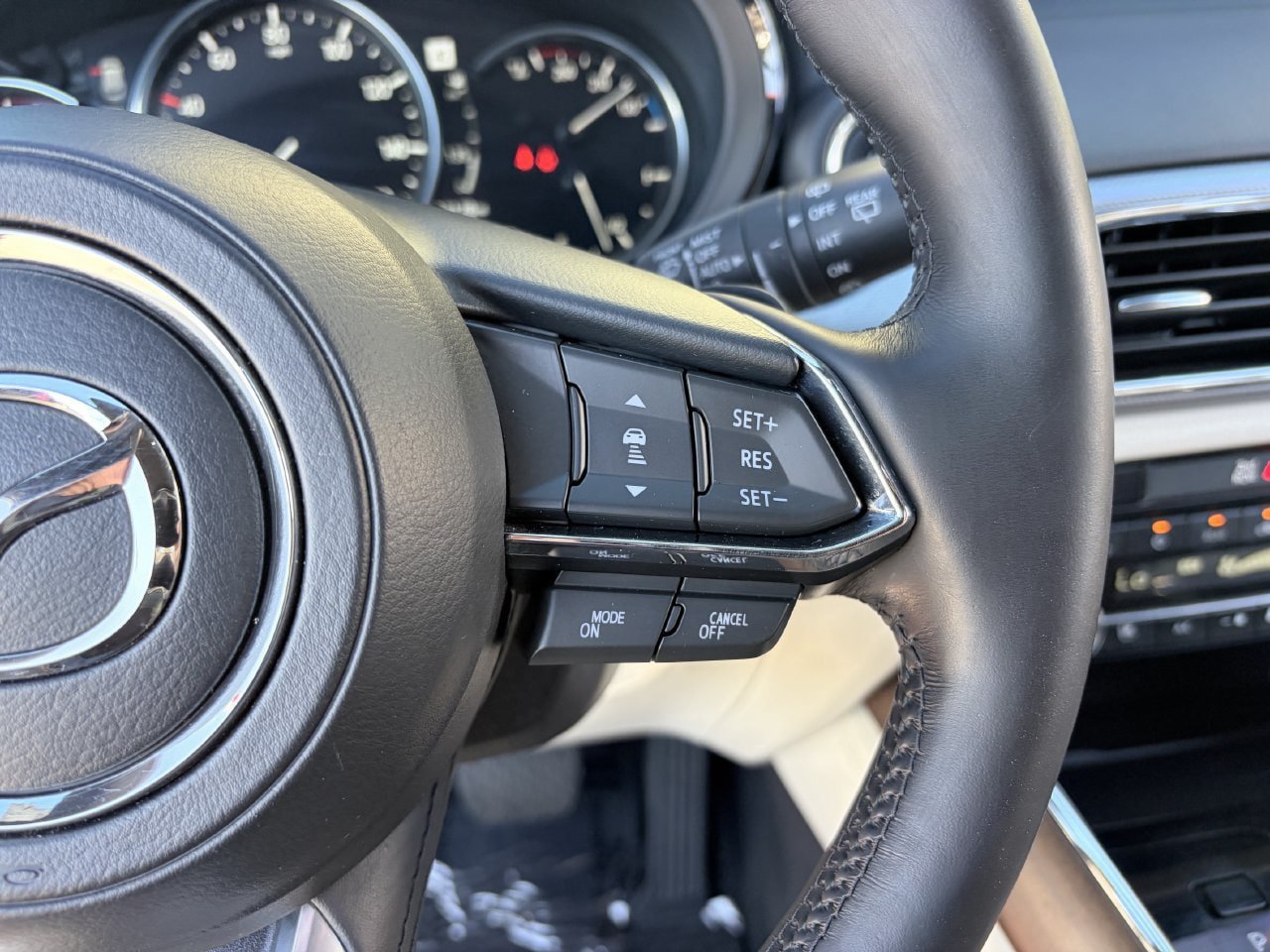 Used 2021 MAZDA CX-9 Signature AWD/4WD image 22