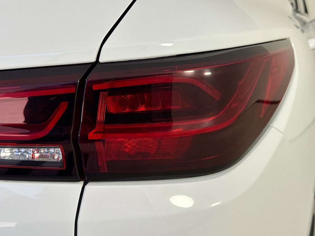 Used 2023 Chevrolet Blazer LT FWD image 33