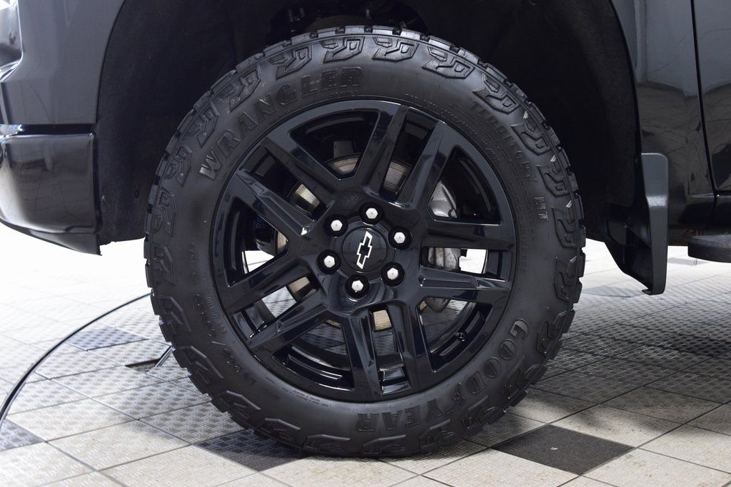 Used 2025 Chevrolet Silverado 1500 Custom Trail Boss image 30