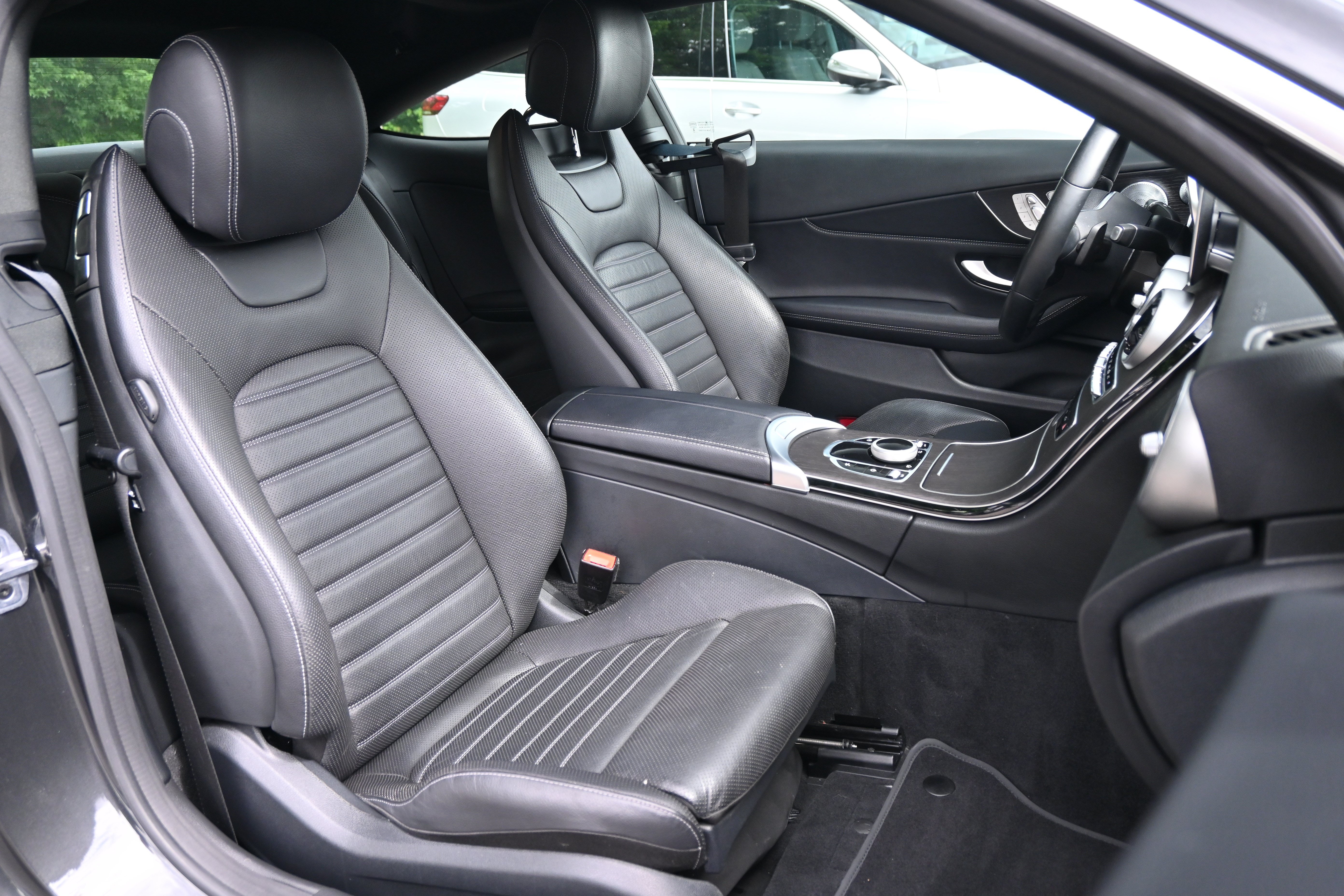 Used 2021 Mercedes-Benz C 300 Coupe image 31