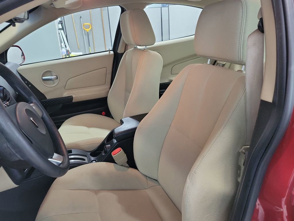 Used 2008 Pontiac Grand Prix image 32