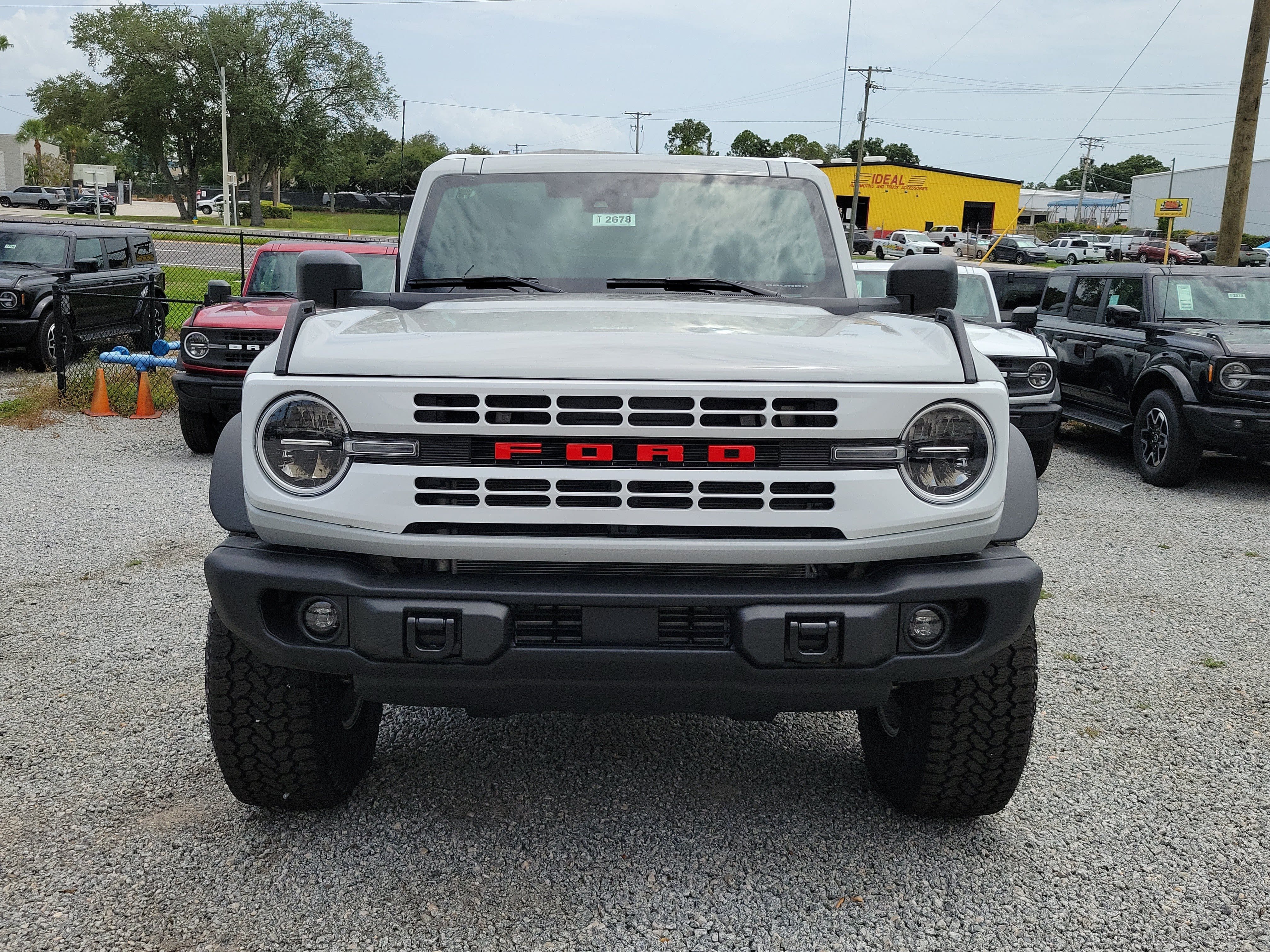 New 2026 Ford Bronco Heritage Edition AWD/4WD image 3