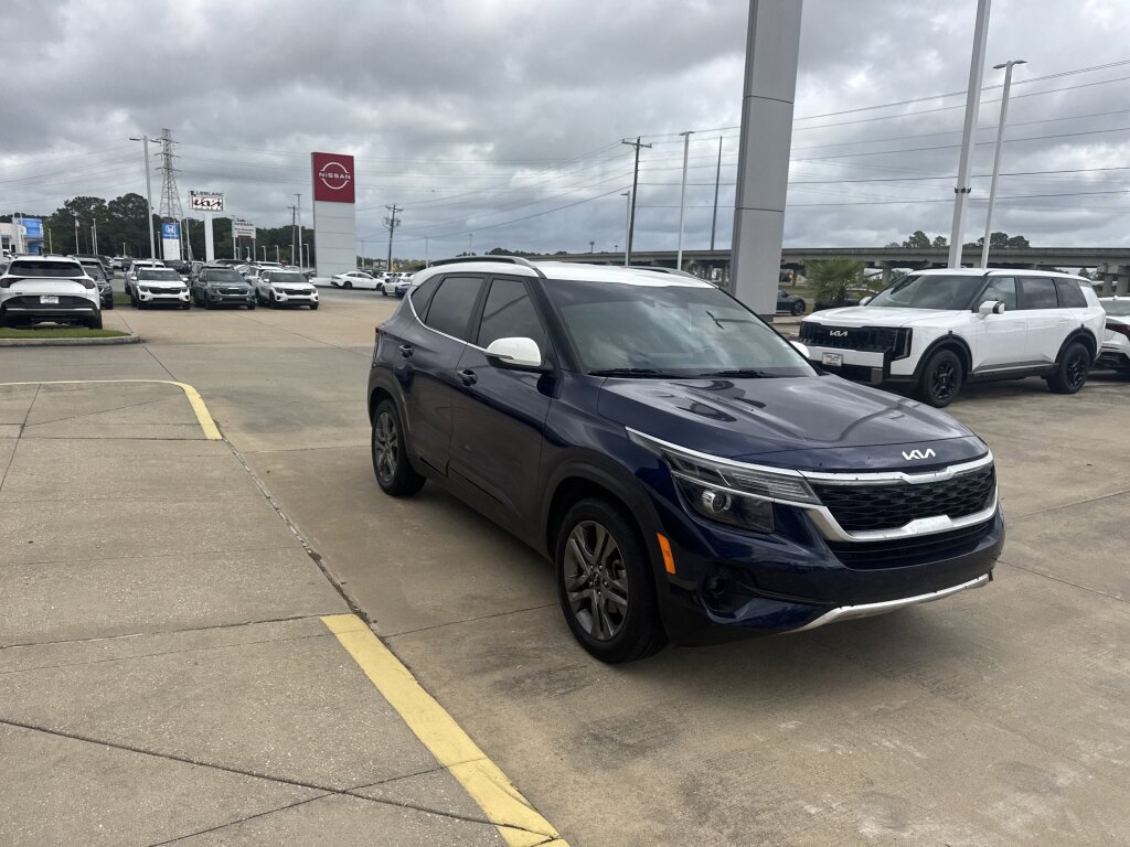 Certified 2023 Kia Seltos S FWD image 10