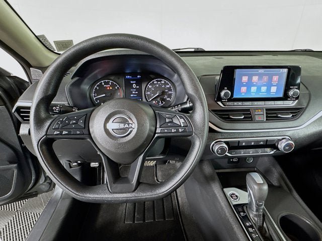 Certified 2024 Nissan Altima 2.5 S FWD image 10