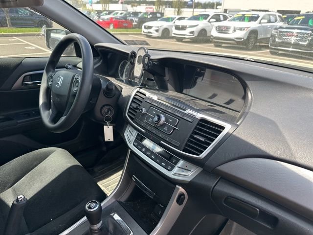Used 2013 Honda Accord LX image 15